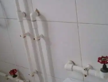 灵石水管维修多少钱